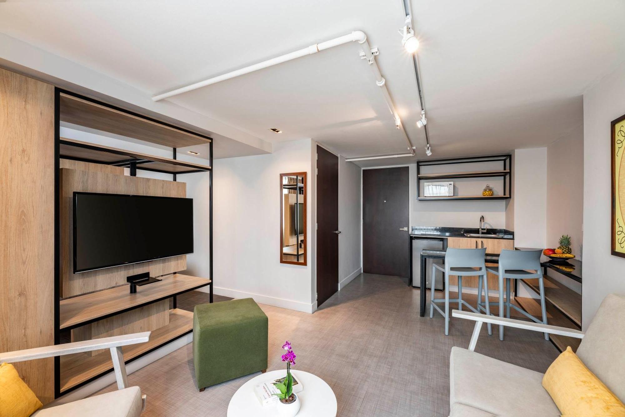 Suites By Vilar America Bogota Buitenkant foto