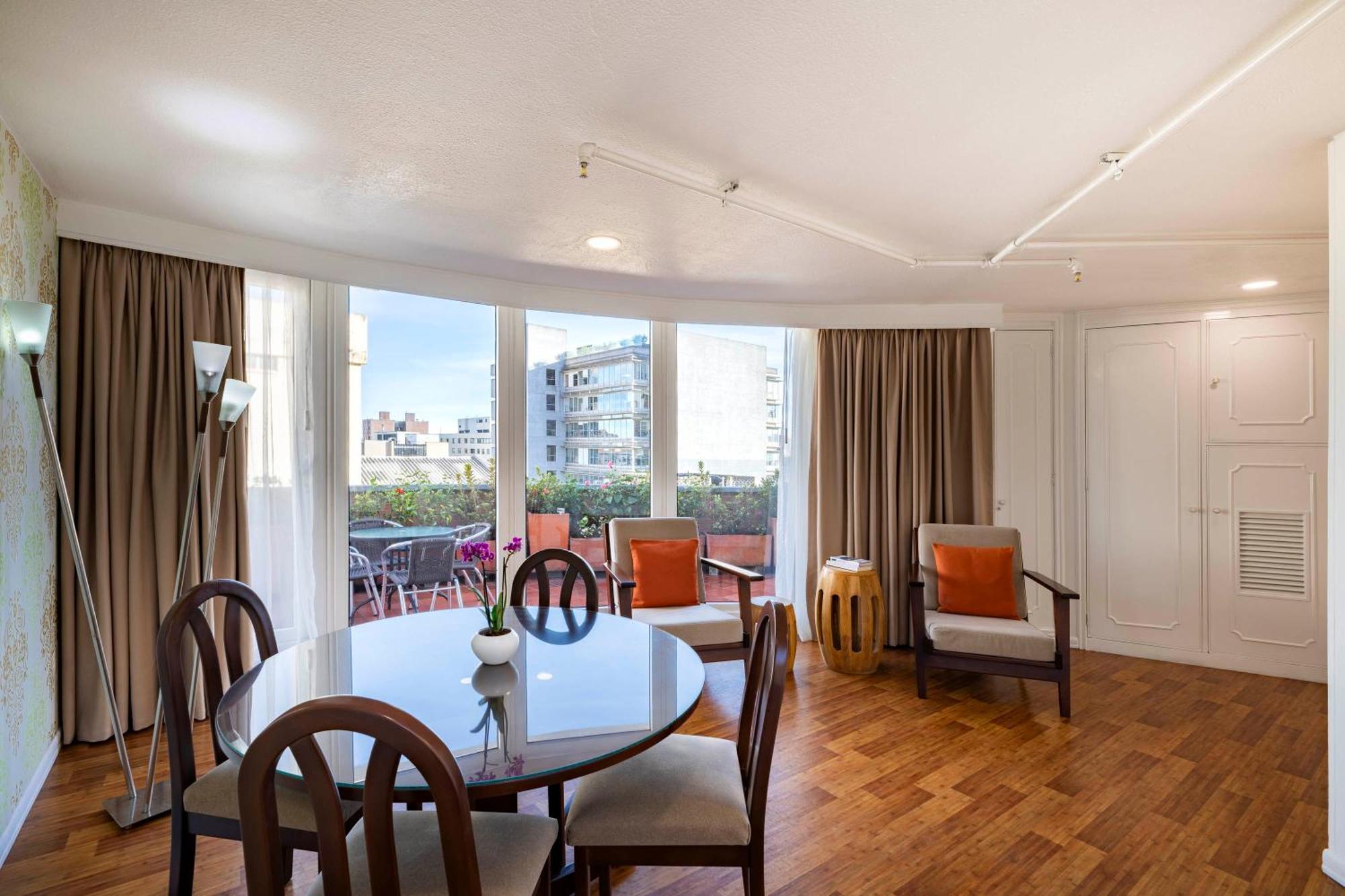 Suites By Vilar America Bogota Buitenkant foto