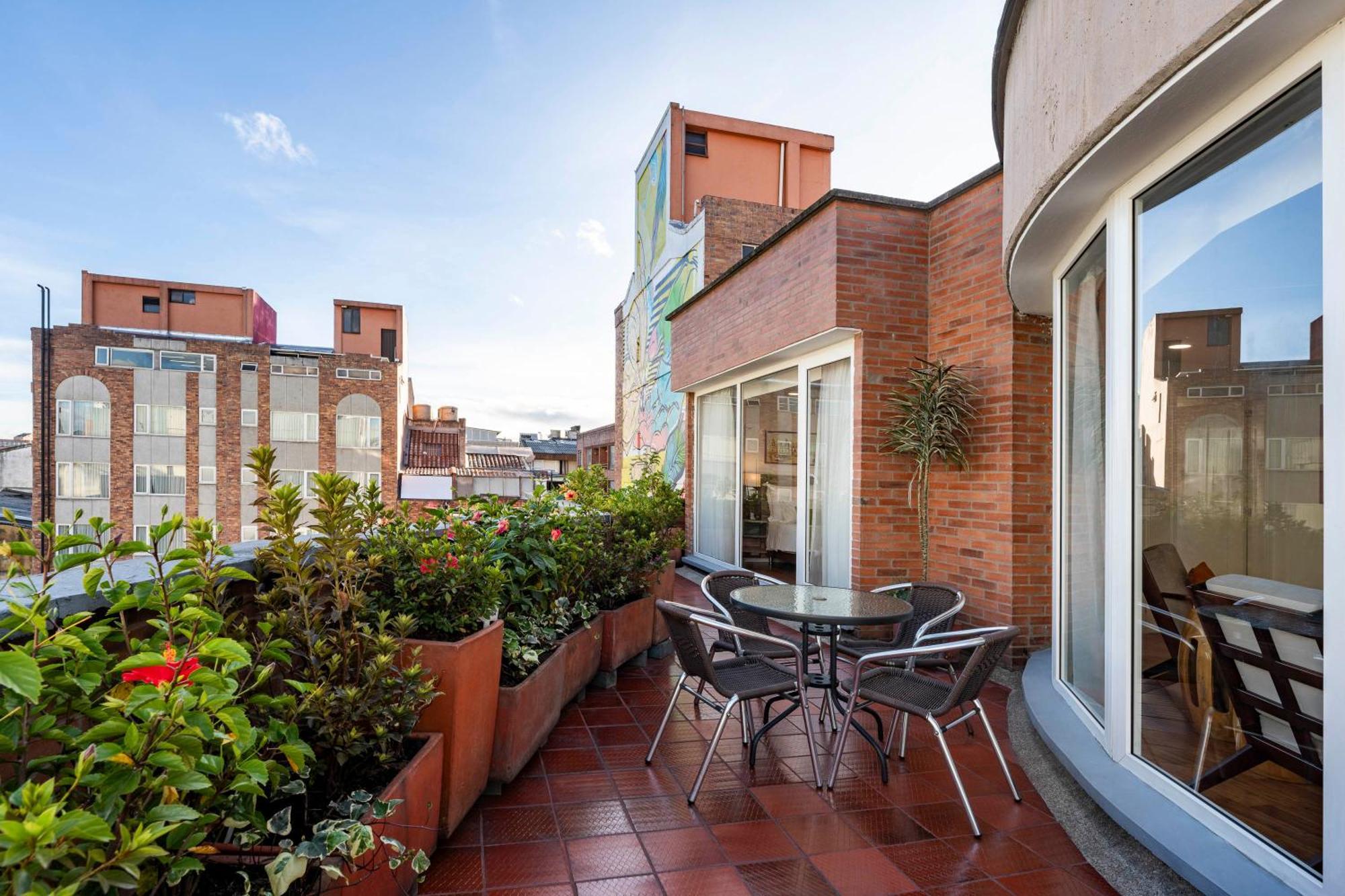 Suites By Vilar America Bogota Buitenkant foto